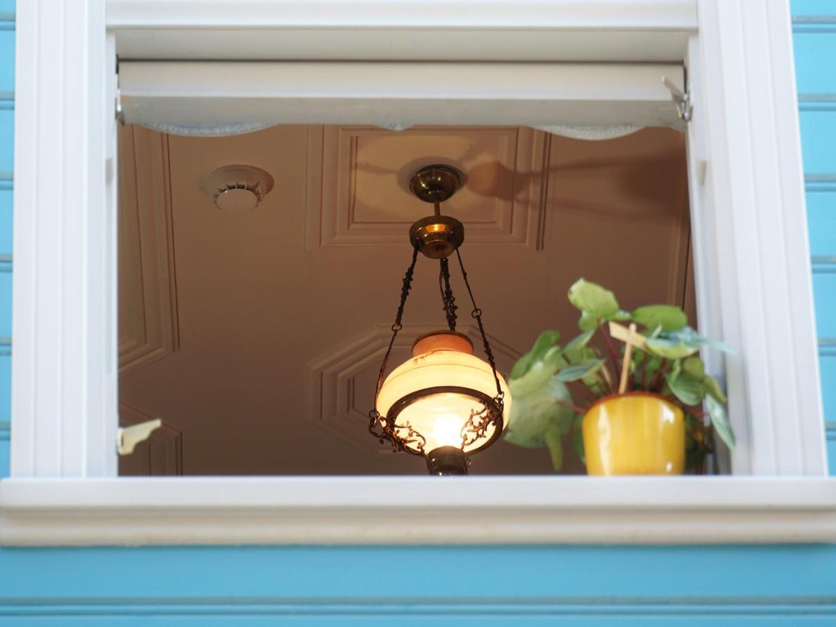 Tilas - Rooms In 19Th Century Wooden Townhouse,Kadikoy Istambul Exterior foto