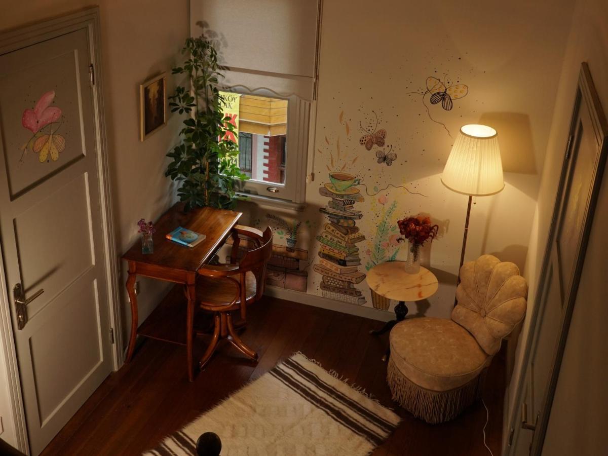 Tilas - Rooms In 19Th Century Wooden Townhouse,Kadikoy Istambul Exterior foto