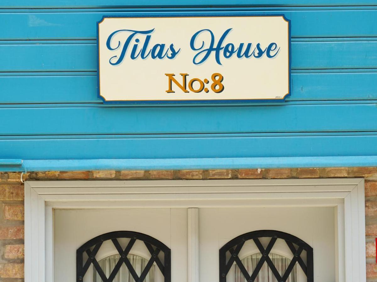 Tilas - Rooms In 19Th Century Wooden Townhouse,Kadikoy Istambul Exterior foto