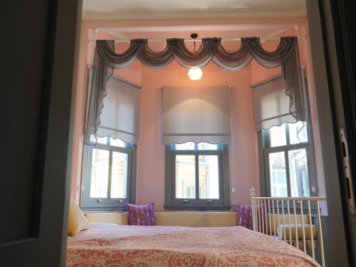 Tilas - Rooms In 19Th Century Wooden Townhouse,Kadikoy Istambul Exterior foto