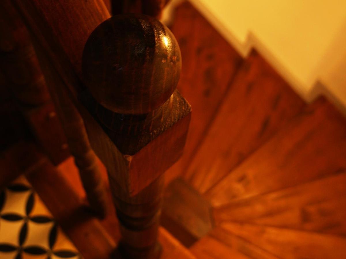 Tilas - Rooms In 19Th Century Wooden Townhouse,Kadikoy Istambul Exterior foto