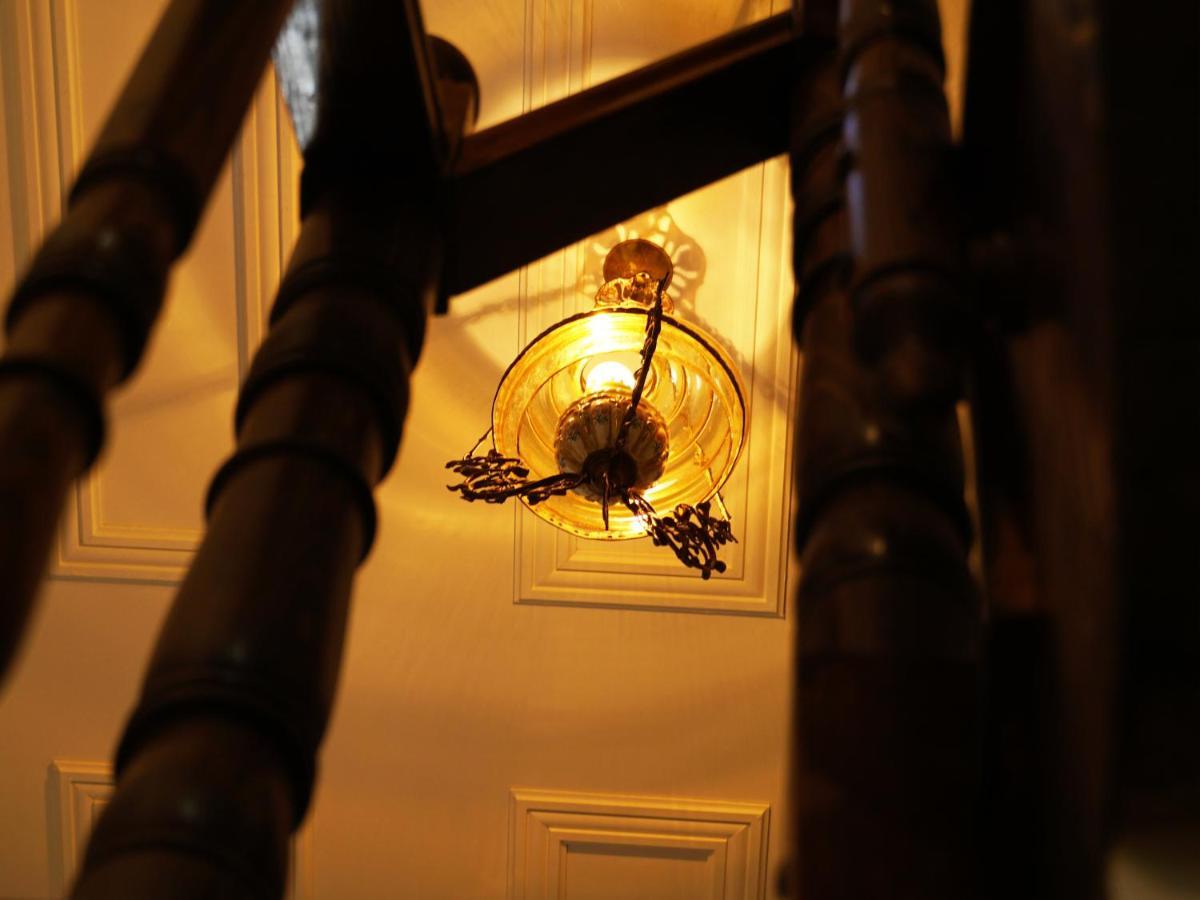 Tilas - Rooms In 19Th Century Wooden Townhouse,Kadikoy Istambul Exterior foto